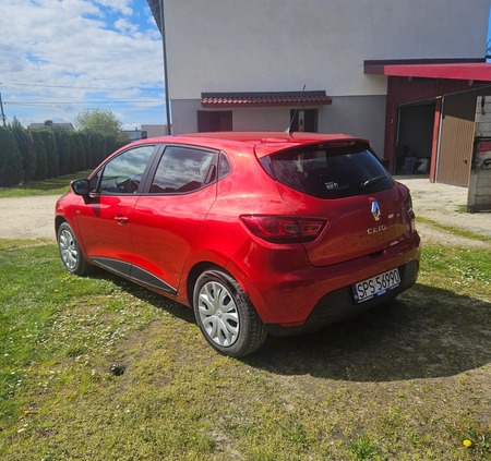 Renault Clio cena 32500 przebieg: 106000, rok produkcji 2015 z Kołaczyce małe 22